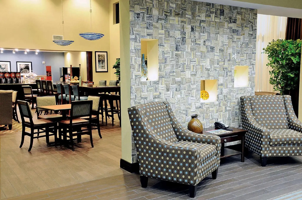 Hampton Inn & Suites Flowery Branch