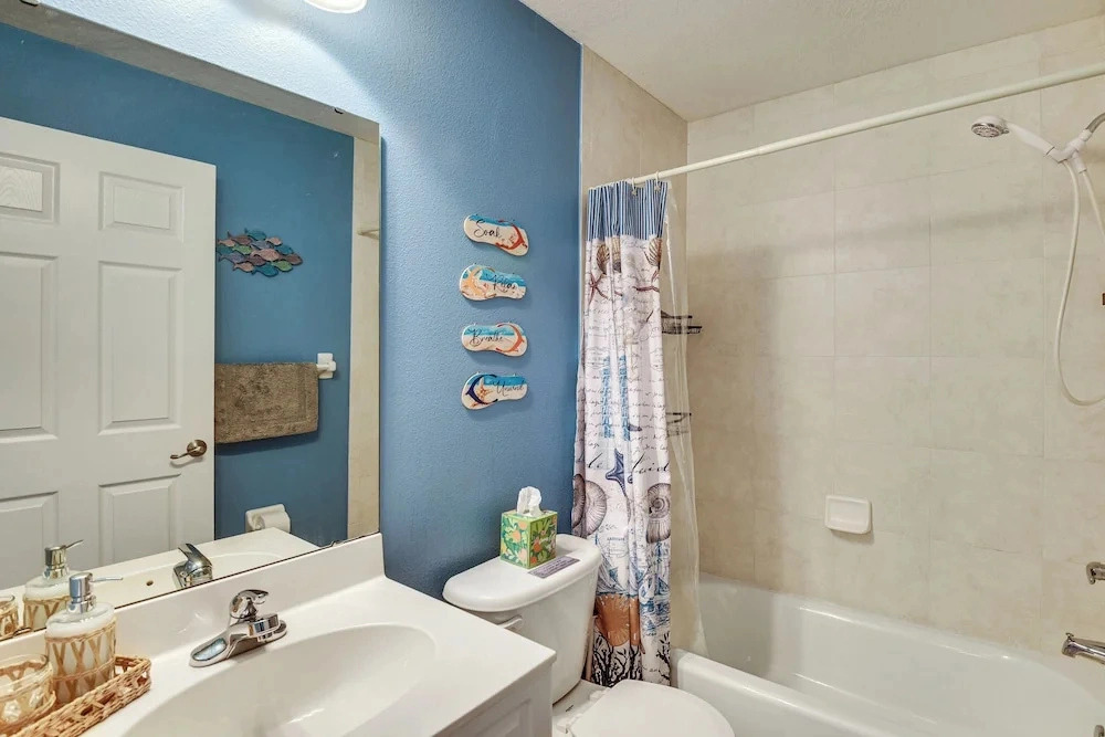 Patio & Poolside Relaxation! Palm Coast Getaway