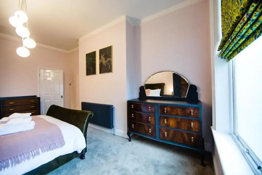 Maison Parfaite HG1 - 2 Luxury apartments with Parking Space - Near town centre