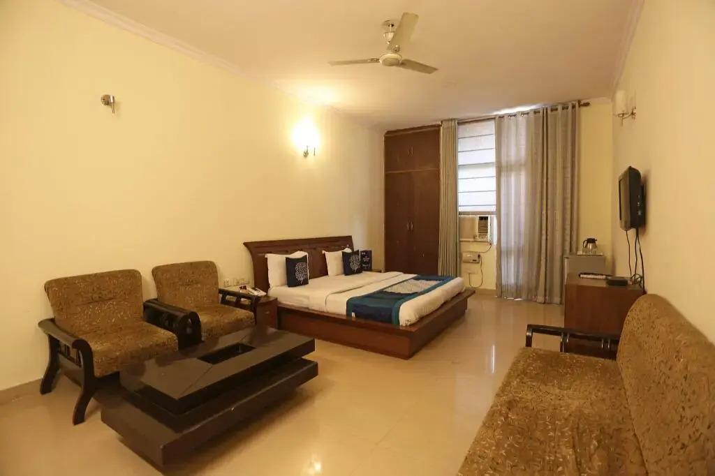 Murti Palace by OYO Rooms
