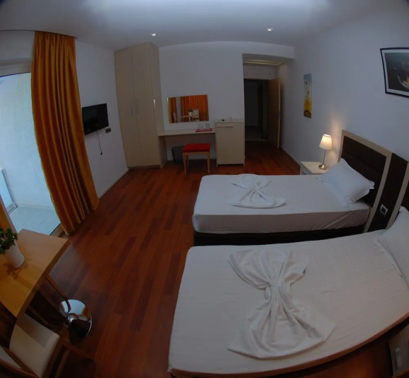 Sunset Aparthotel