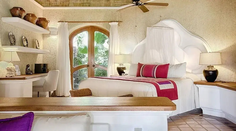 Imagine Renting a Luxury Holiday Mansion on Cabo's Best Surfing Beach, El Tule, San Jose del Cabo Mansion 1016