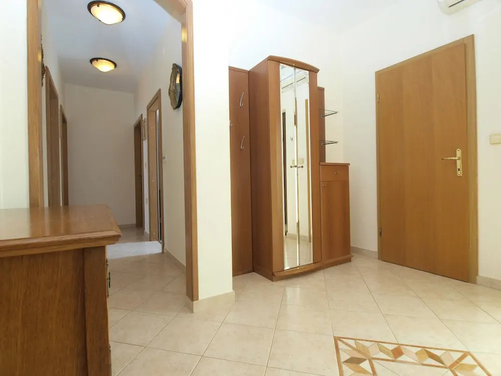 Apartments Medulinka 1704