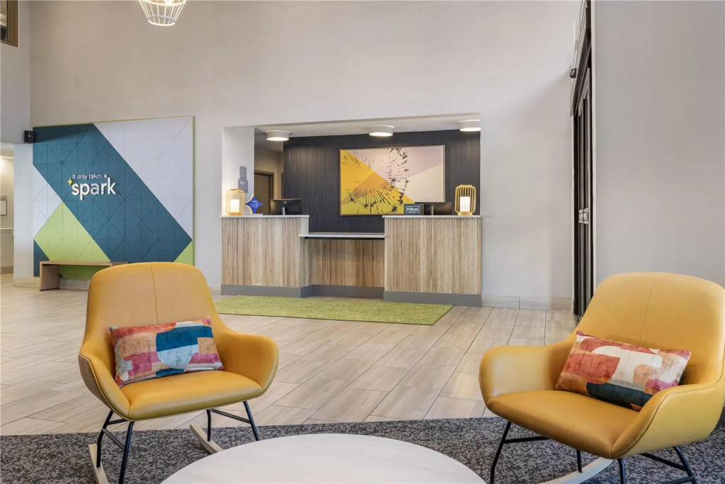 Spark by Hilton La Crosse Onalaska