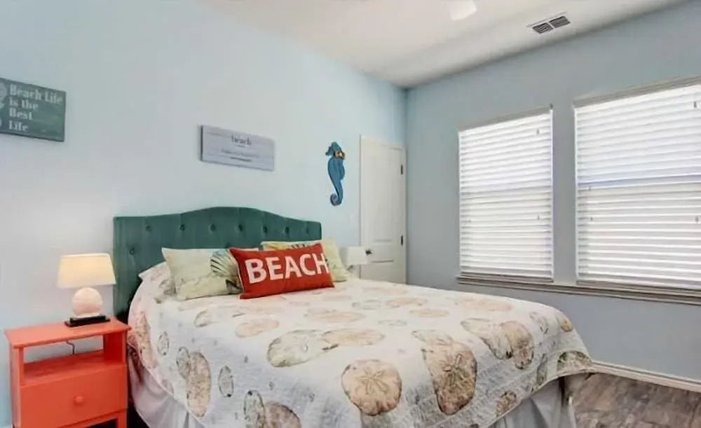 Aquaholics Anonymous 5 Bedroom Home by RedAwning