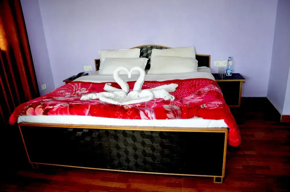 Lord Krishna Himalayan Hotel and Restaurant