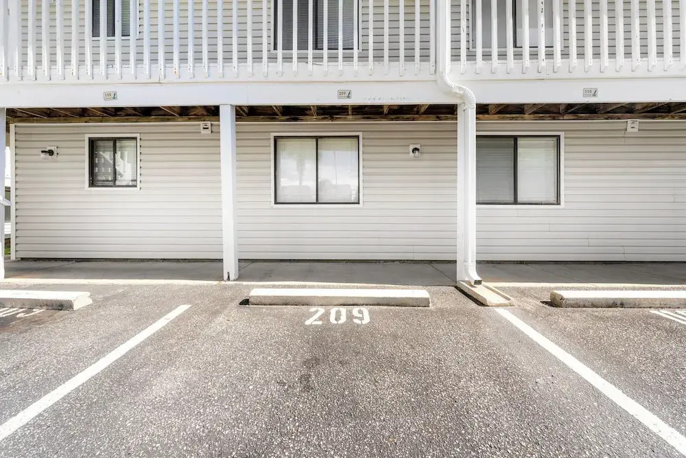 Wolf Bay Villas 209