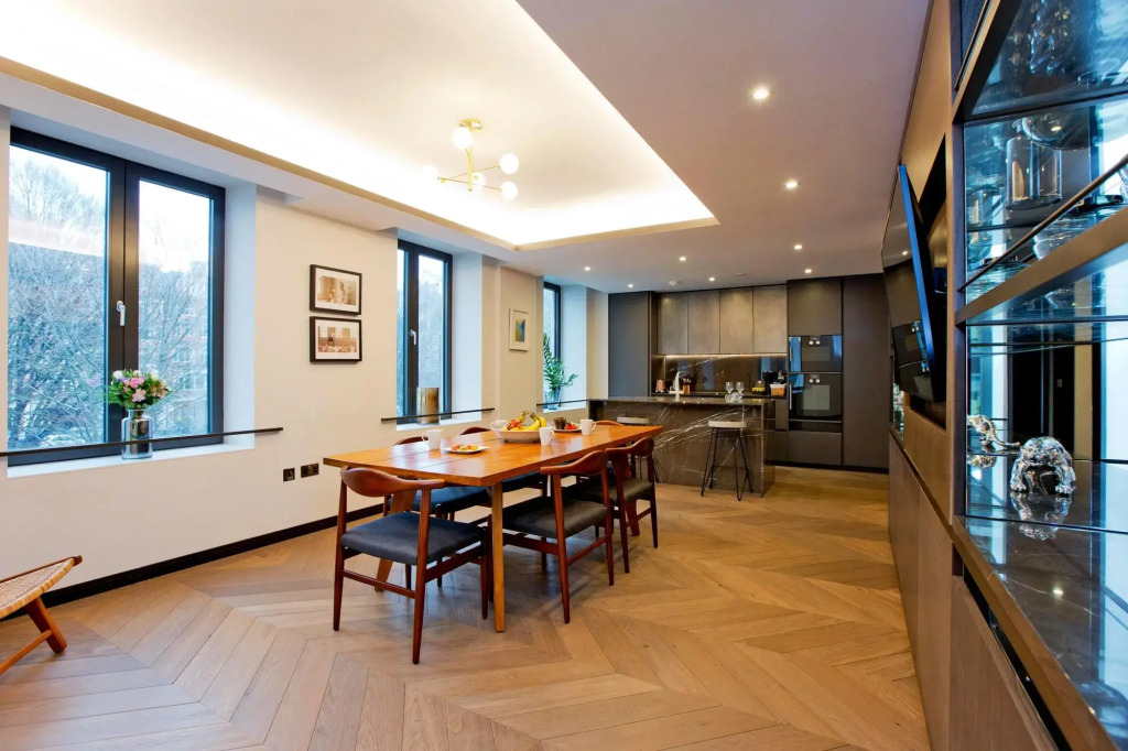 GS5 - 3 Bed Deluxe in London