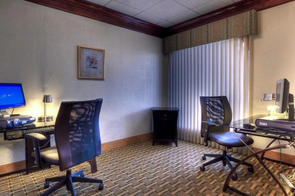 Clarion Hotel Waco