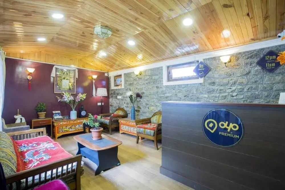 OYO 2317 Hotel Nirvana