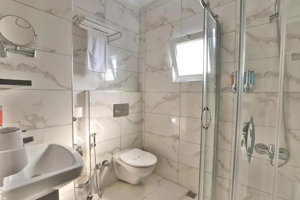 Azra Residence Otel