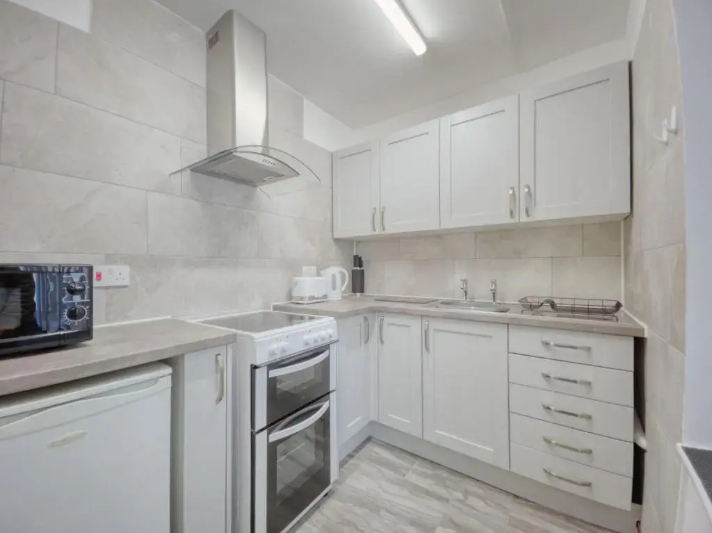 Apartment 8