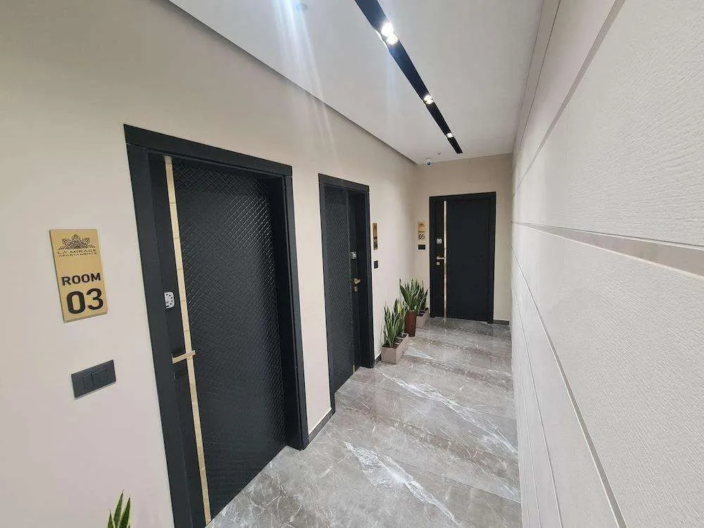 La Mirage Suites & Apartments