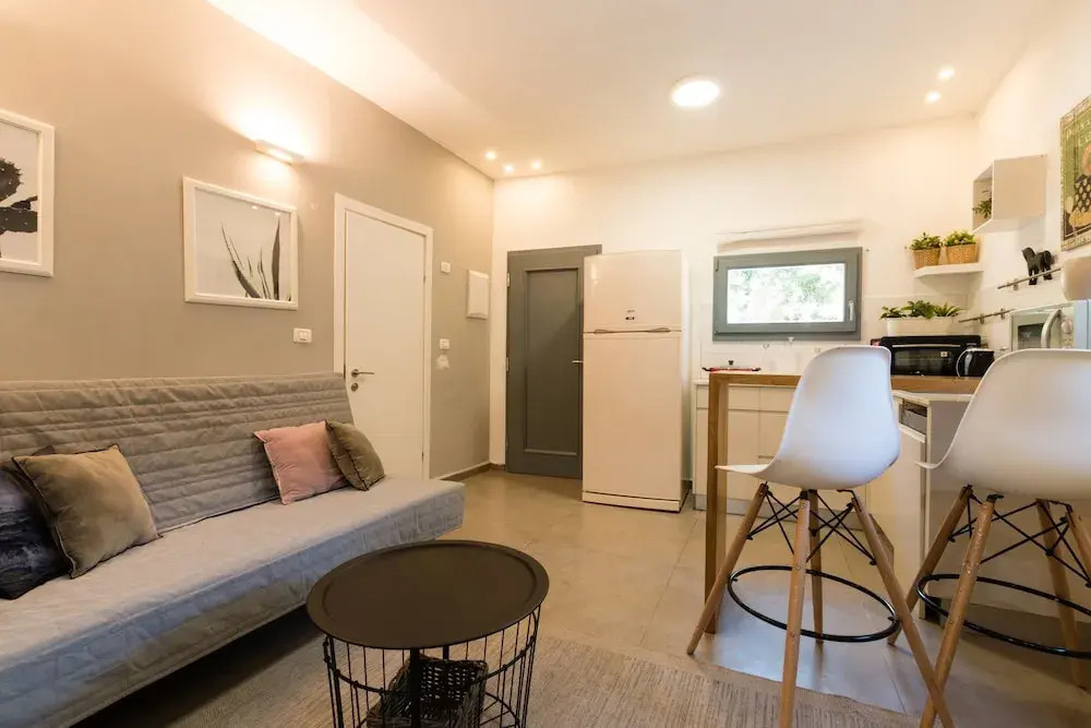 Lovely 1BR Apt in Neve Tzedek W Parking