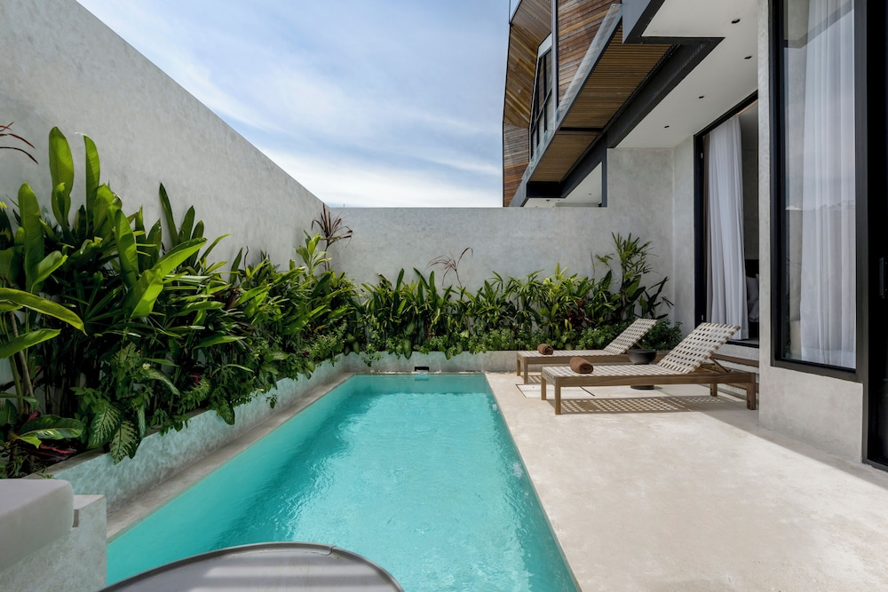 Villa Fresko 4 by Alfred in Bali