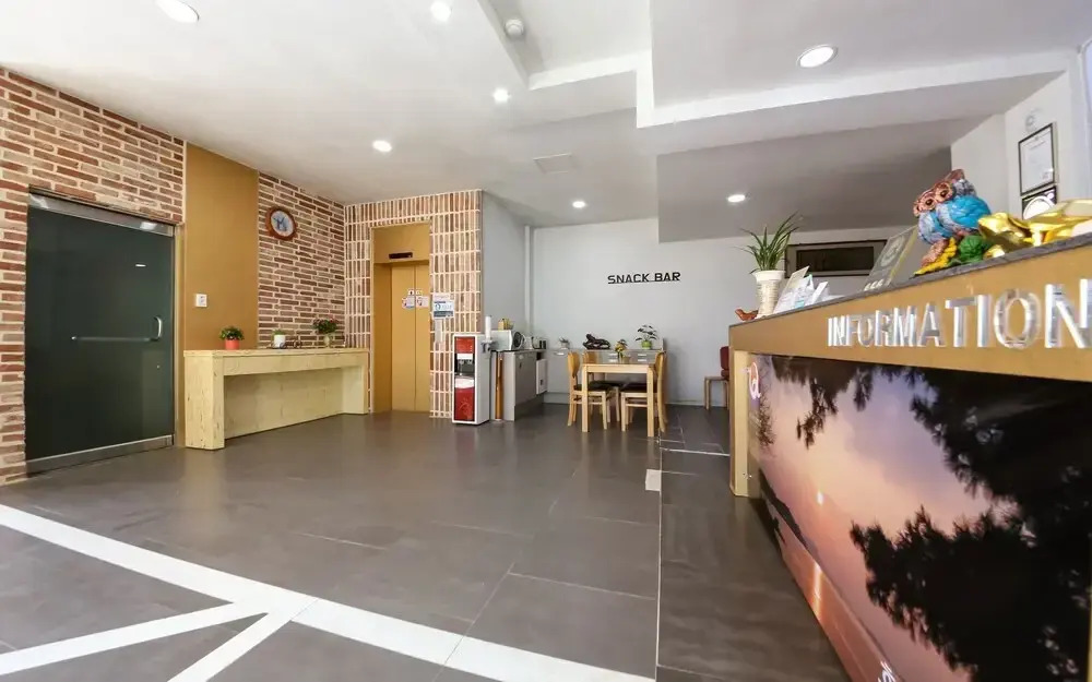 Iksan Hotel Banditburi