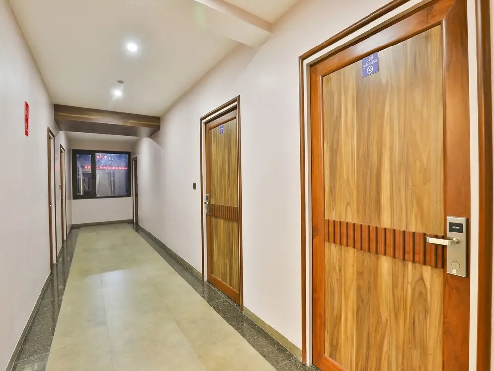 OYO 13420 Hotel Adendip Inn