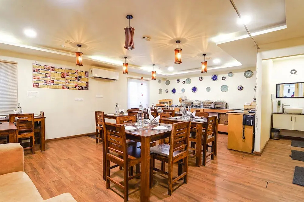Fabhotel Tangerine Suites