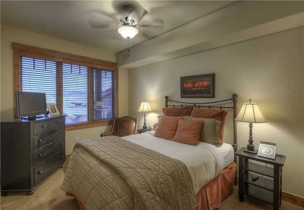 5203 Emerald Lodge, Trappeur's Crossing Apartment 4