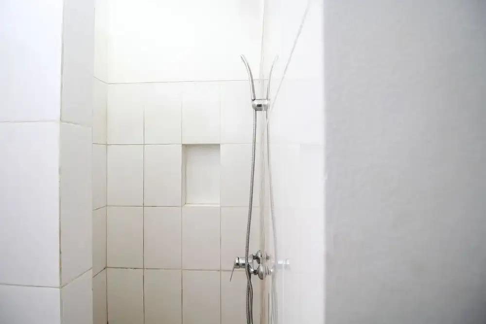 Airy Eco Kemanggisan Anggrek Neli Murni 10 Jakarta