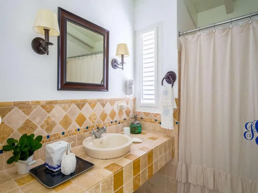Sunny Vacation Villa 17