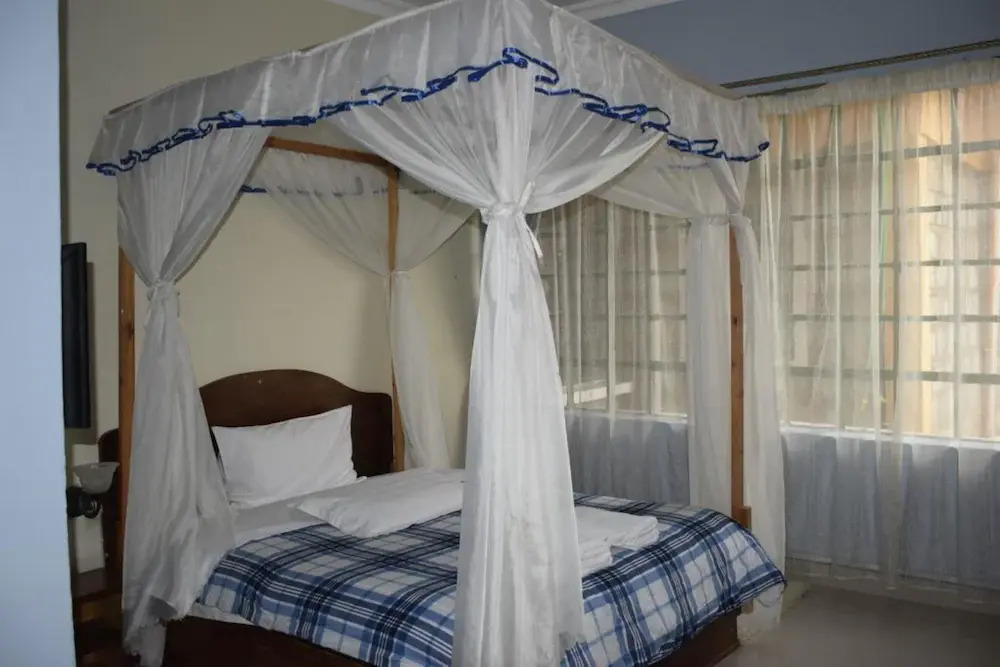 Yaris Guest House M&M