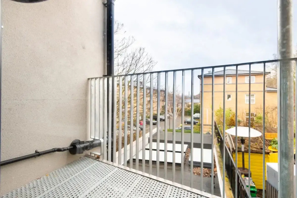 The Bethnal Green Escape - Modern & Bright 1BDR Apartment