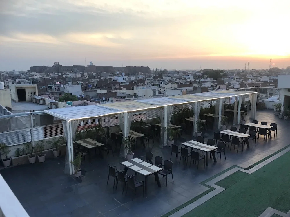 Hotel Bahia Heights