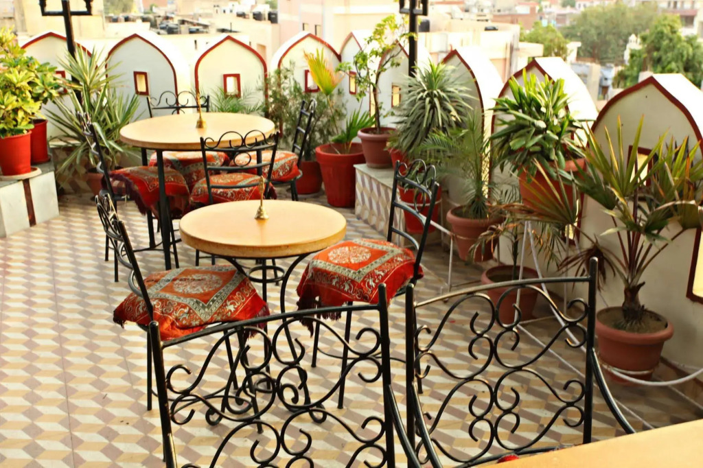 OYO Rooms NBC Hasanpura Road