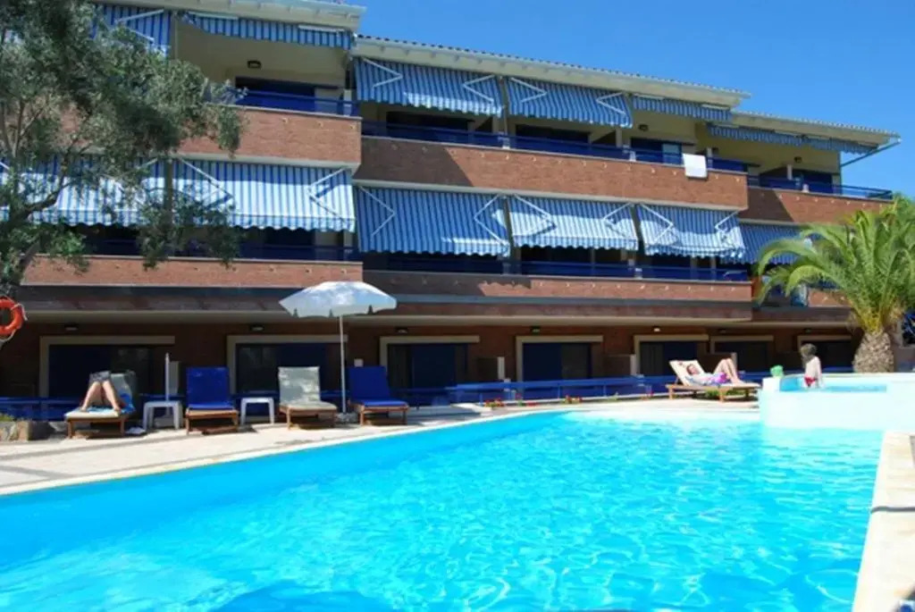 Philoxenia Village Hotel-Studios