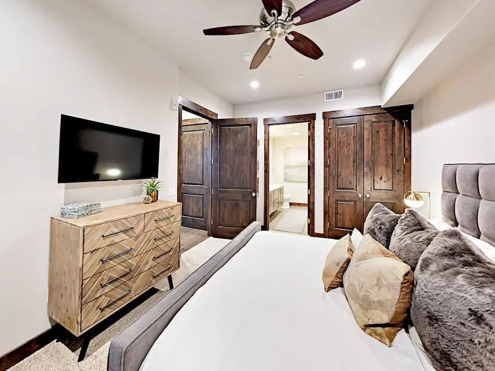 3793 Blackstone Drive Condo #1B by the Gondola 2 Bedrooms 2.5 Bathroom