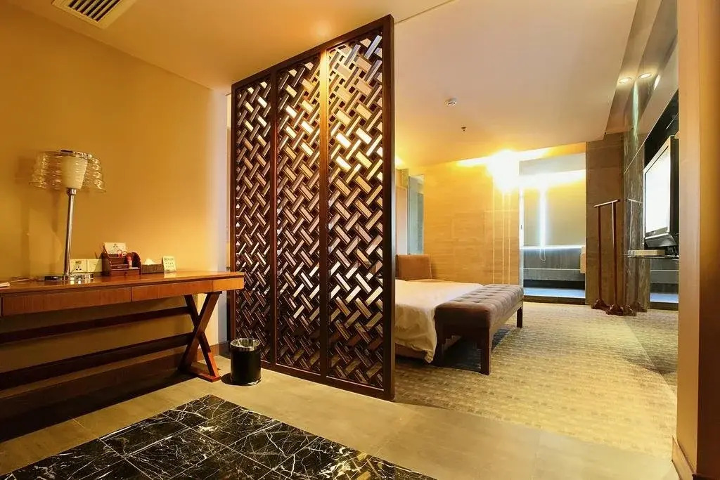 Cuiyuan City Hotel