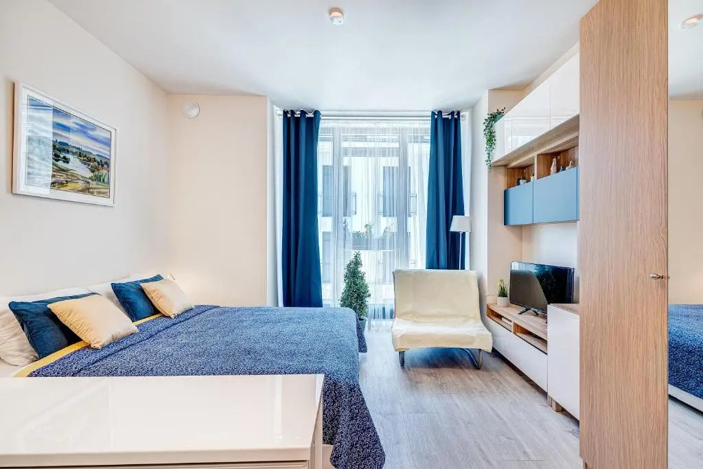 HaPPy INN Studio Historic center, Self check-in, AC, Parking in the undergrnd Garage,