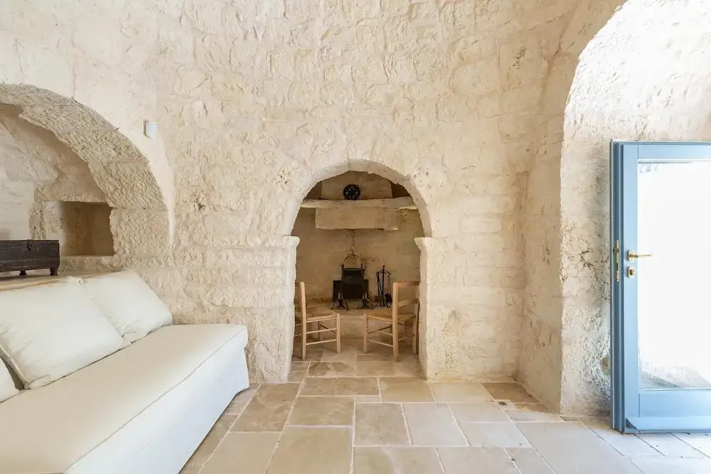 2410 Tenuta dei Fragni by Perle di Puglia