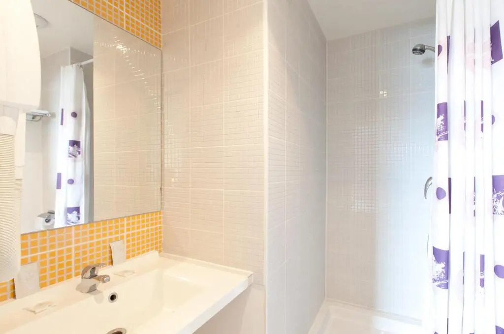 Orly Superior Hotel