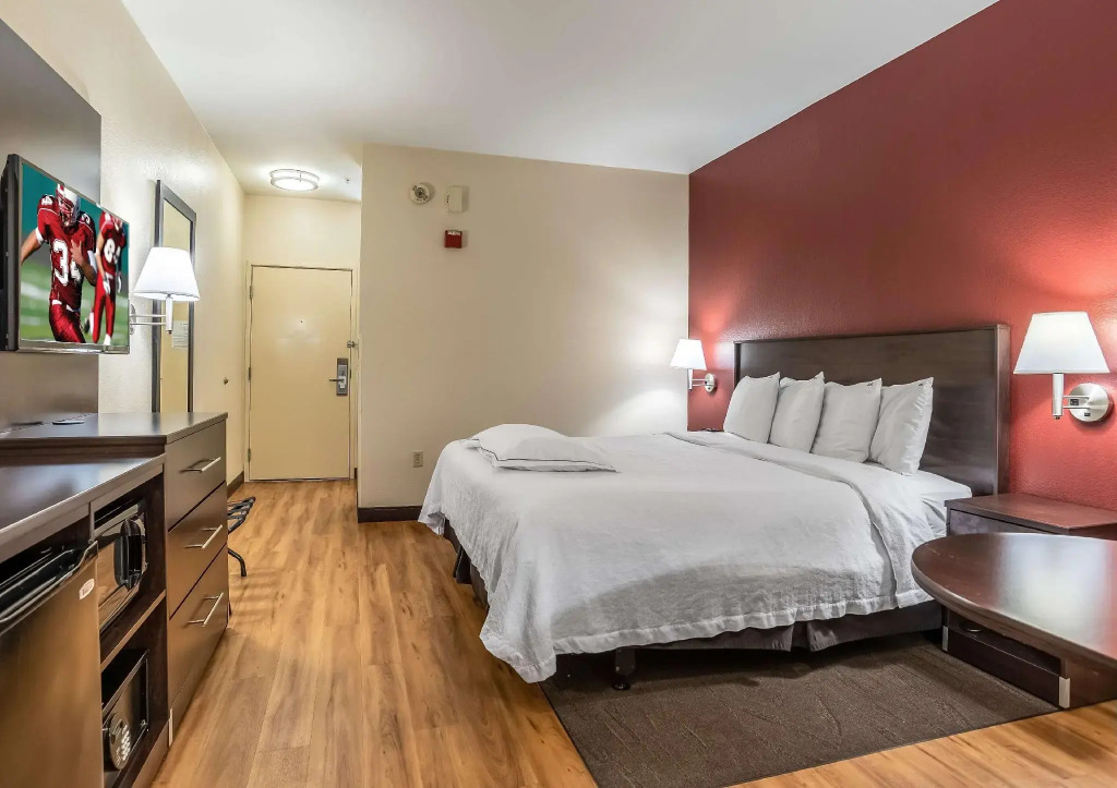Red Roof Inn PLUS Austin South - Airport