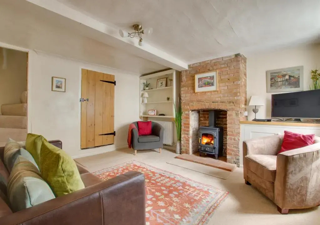 2 Bed in Woodbridge oc-csn2
