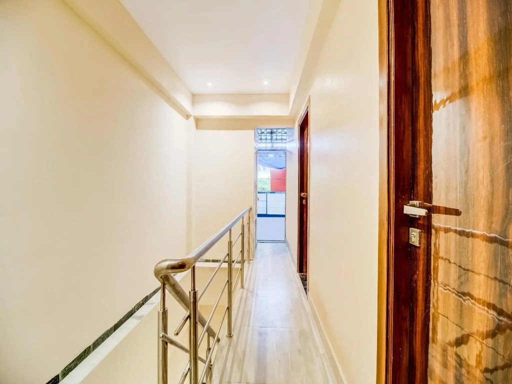 OYO 43828 Hotel Zara Inn
