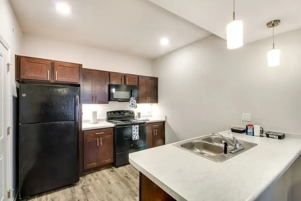 Emporia Apt w/ Playground: 2 Mi to Main Street!