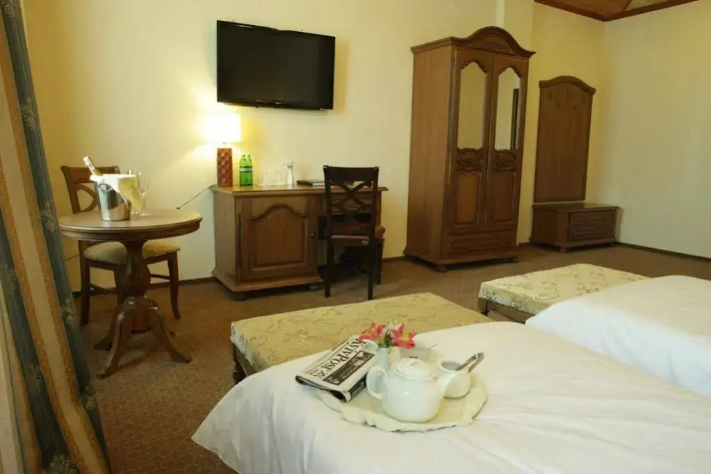 West Park Hotel