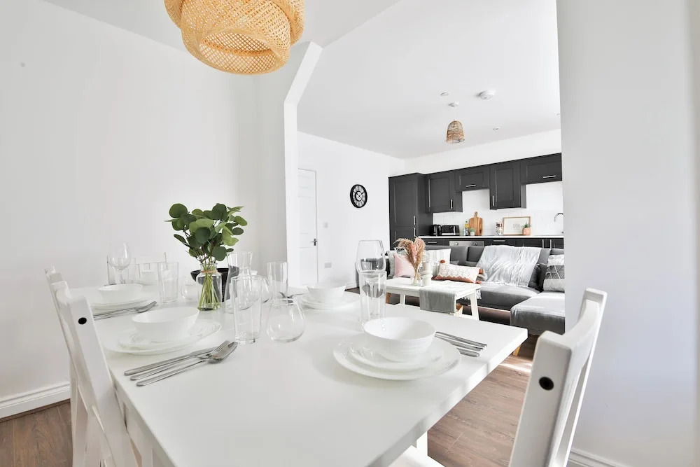 Spacious Apartments with Private Parking