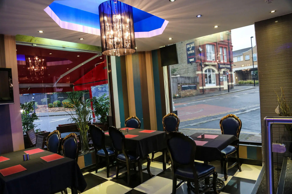 London Star Hotel