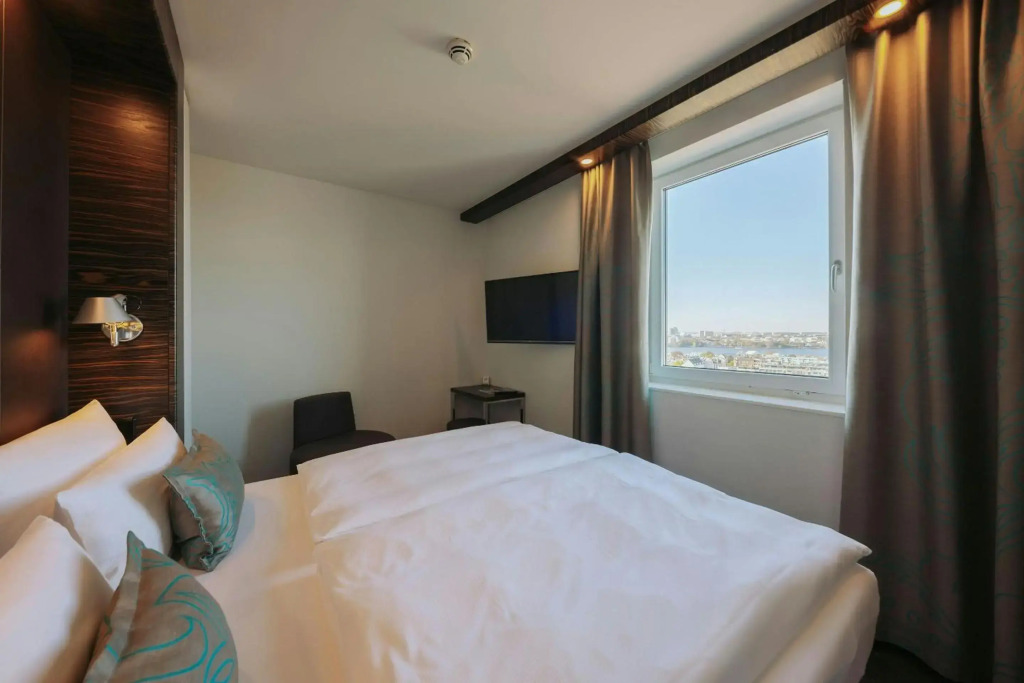 Motel One Hamburg-Alster