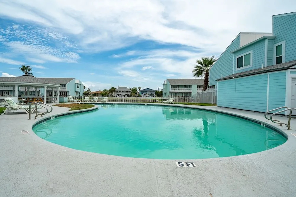 Coastal Bliss by Miss Kitty’s