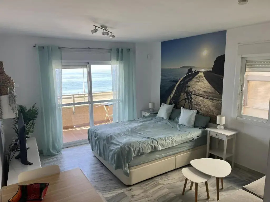 Studio 2 Sea front