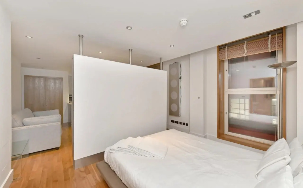 Where To Sleep Piccadilly Suites