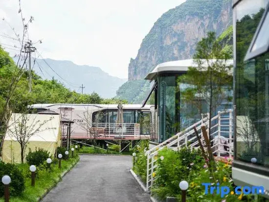 Beyond Time Capsule Hotel Campsite