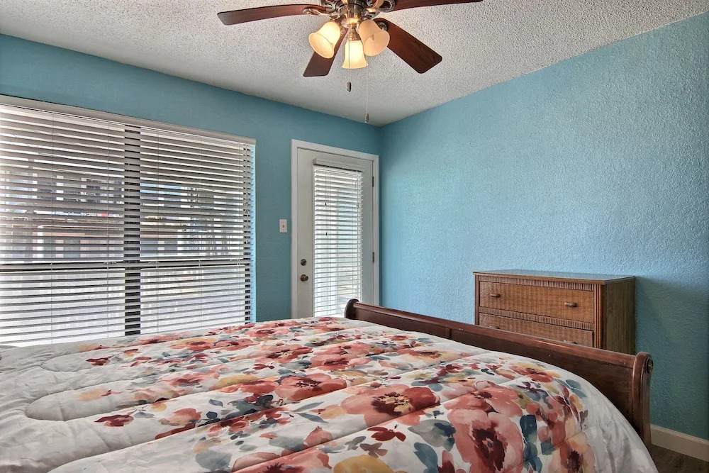 Coastal Retreat - 2 Br condo