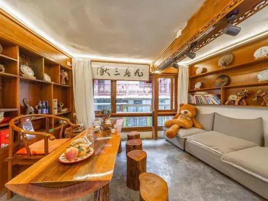 Linshuiju Inn (Lijiang Ancient City Branch)