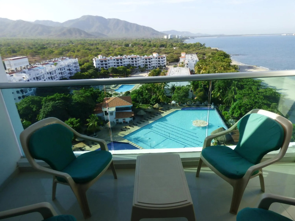 Costa Azul Suites 906